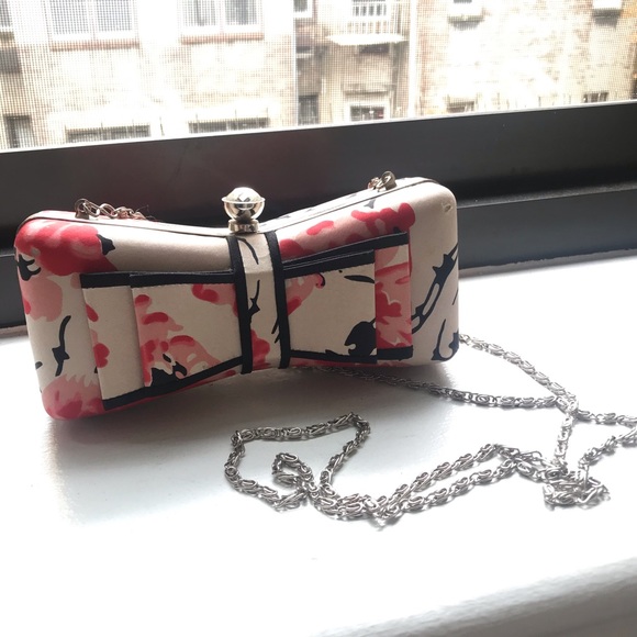 Alannah Hill Handbags - Vintage Alannah Hill Blossom Bow Clutch